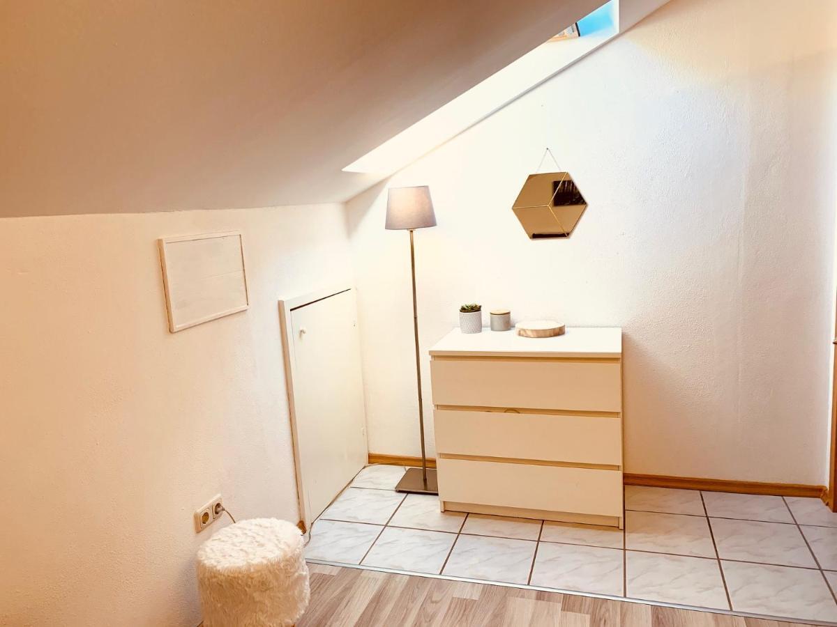 Moderne Ferienwohnung Mit Herrlicher Fernsicht 즈위젤 외부 사진